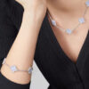 Dây chuyền Van Cleef & Arpels Alhambra 10 hoa Chalcedony