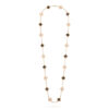 Dây chuyền Van Cleef & Arpels Alhambra dài 20 hoa kim cương, xà cừ