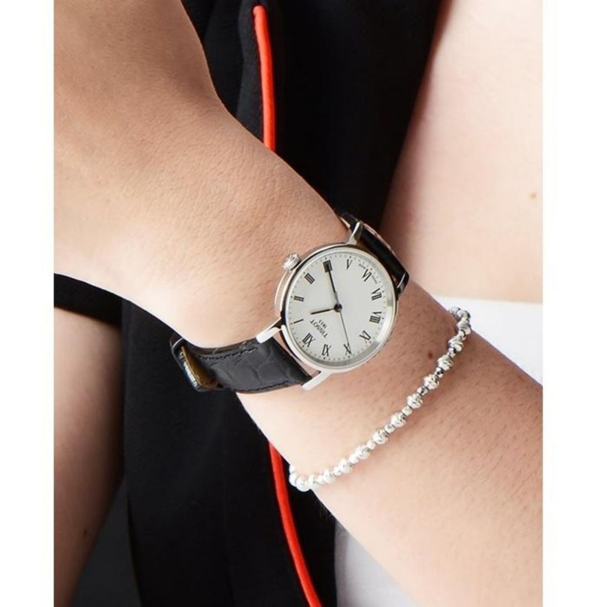 Tissot 30mm Nữ T109.210.16.033.00 - Ảnh 4