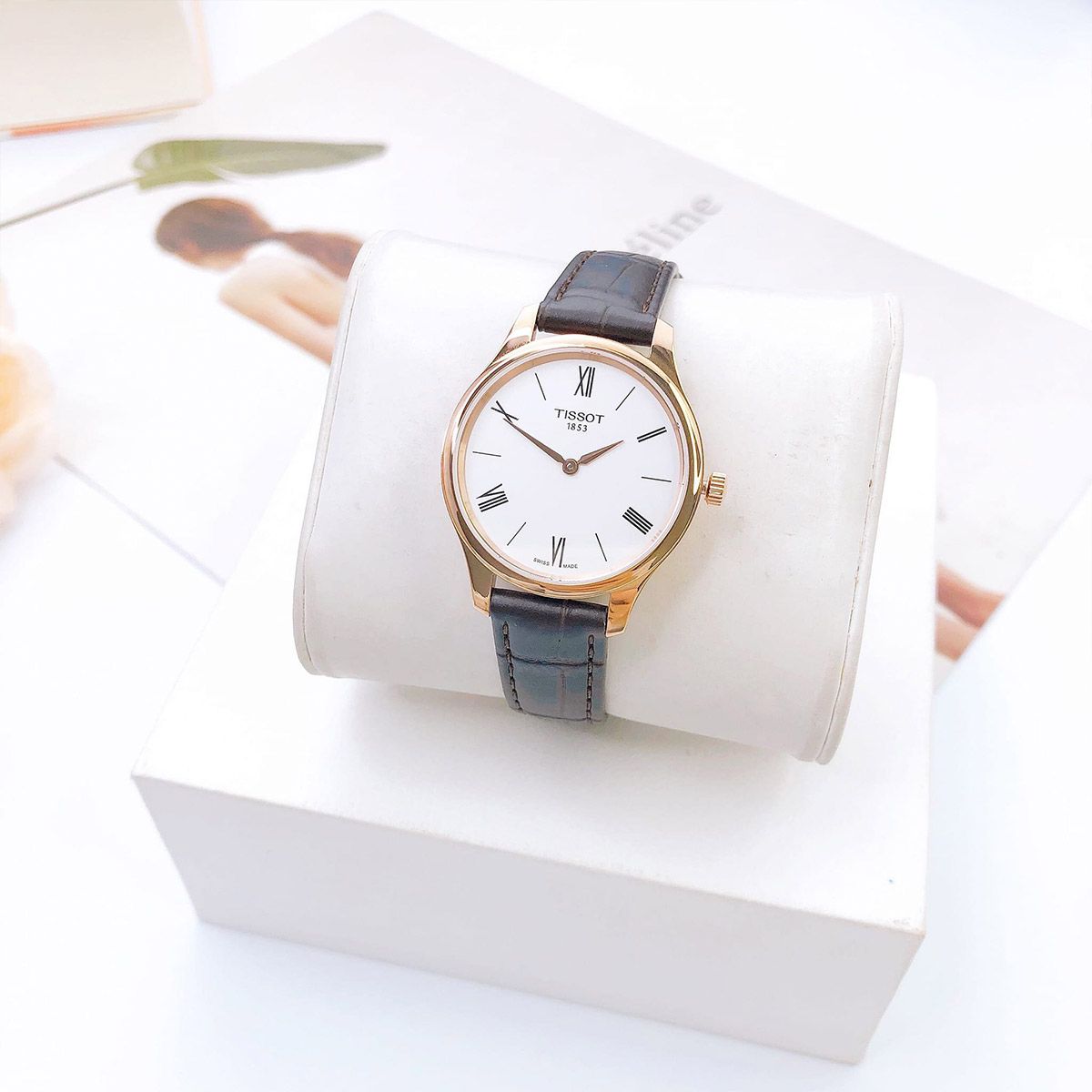 Tissot 31mm Nữ T063.209.36.038.00 - Ảnh 2