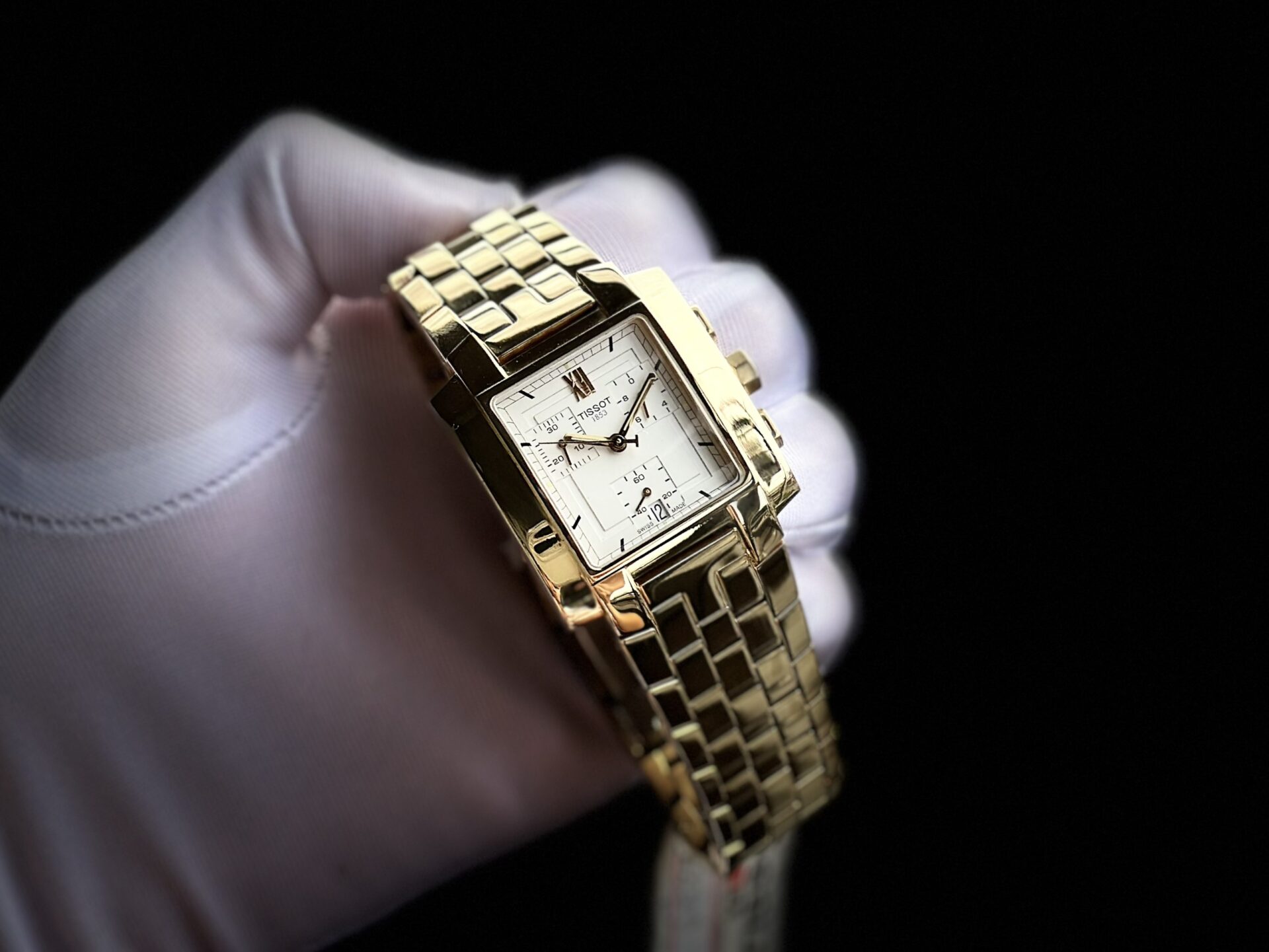 Tissot 30mm Nữ T60.5.587.33 - Ảnh 3