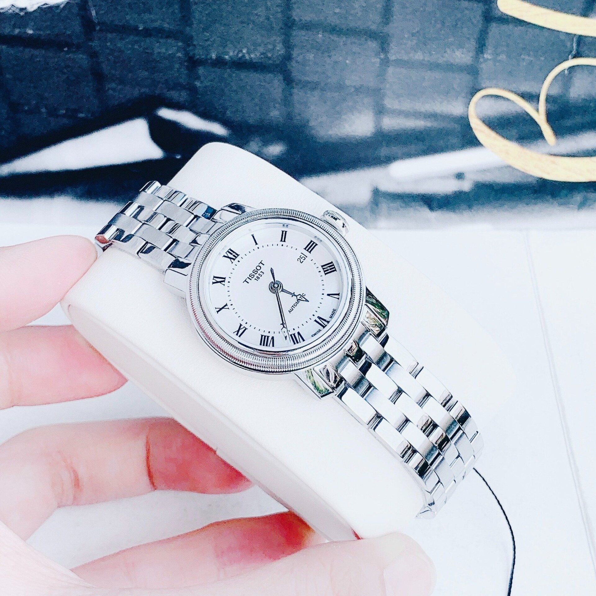 Tissot 29mm Nữ T097.007.11.113.00 - Ảnh 3